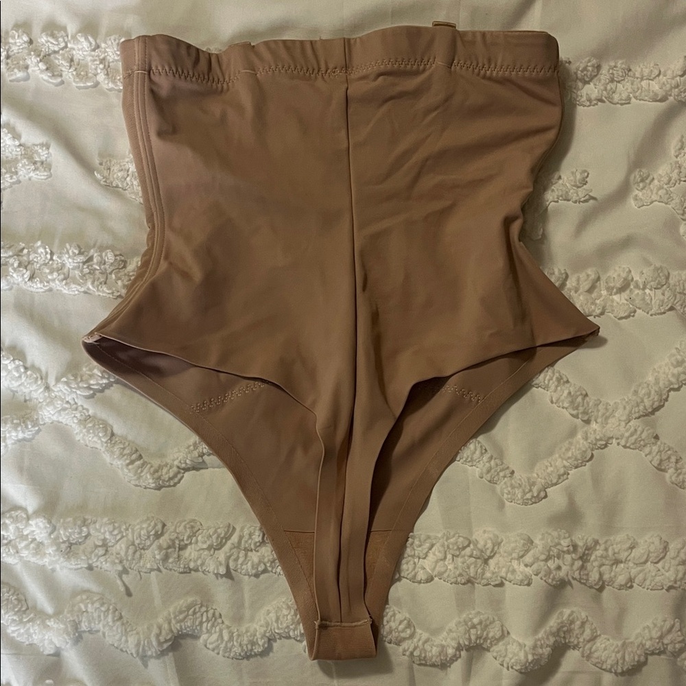 Honeylove Super Power Thong - Picture 2 of 5